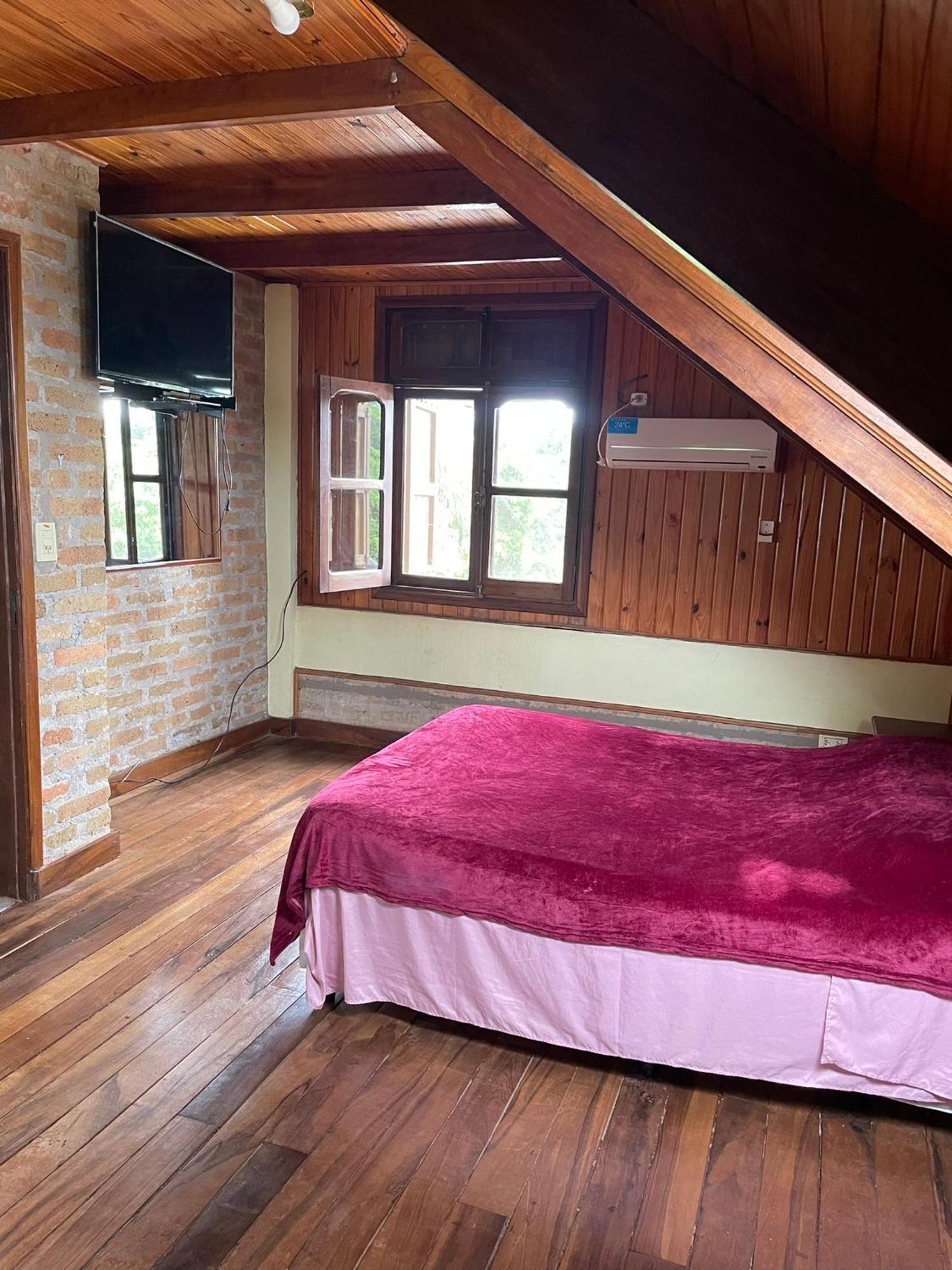 ¡Tucanes Iguazu! Puerto Iguazu Exterior photo